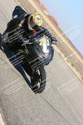 media/Mar-07-2022-Fun Track Dayz (Mon) [[9cc4a7dca7]]/Novice Group/145pm (Grapevine)/